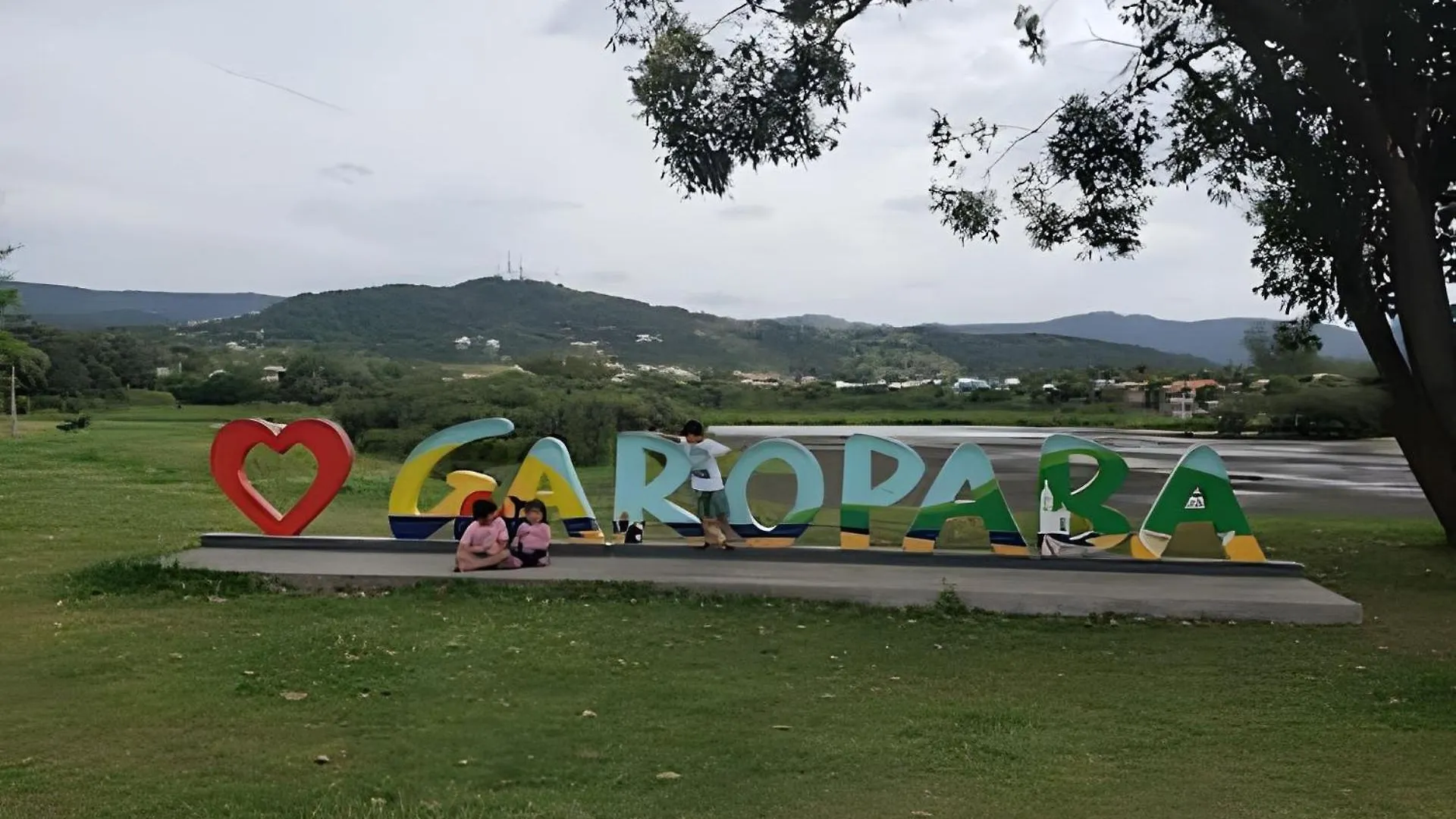 Condominio Jardins Garopaba Tatil Evi