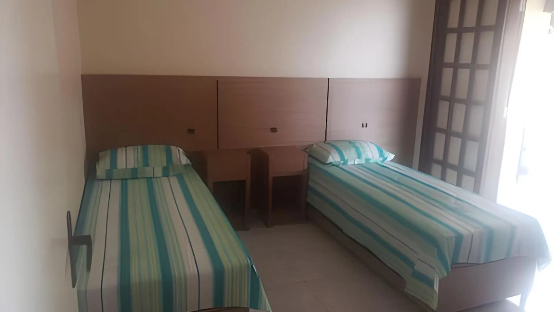 Condominio Jardins Garopaba 0*,